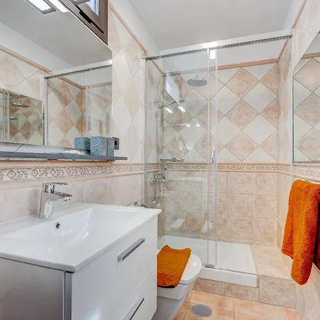 Luxury & Panorama Apartment